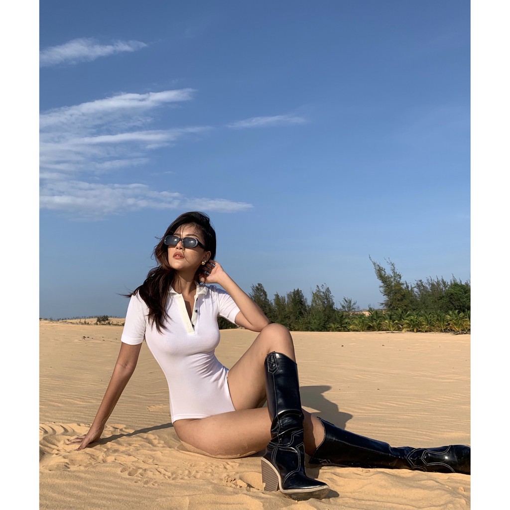 Là min - Áo Thun Bodysuit Màu Trắng