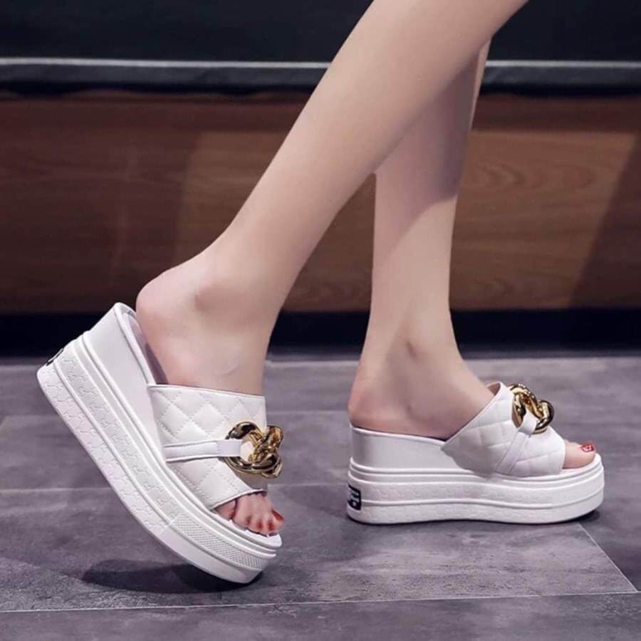 Dép đế xuồng quai phối xích 9p