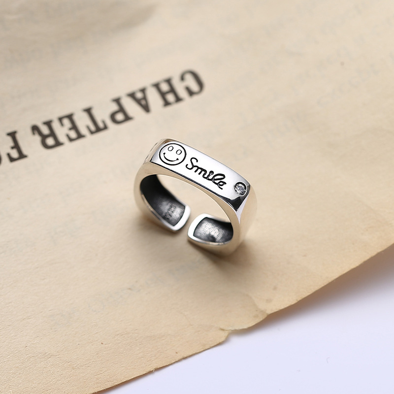 Nhẫn Hở Khắc Chữ Smile Phong Cách Hàn Quốc