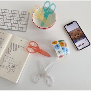 Kéo cắt giấy cute