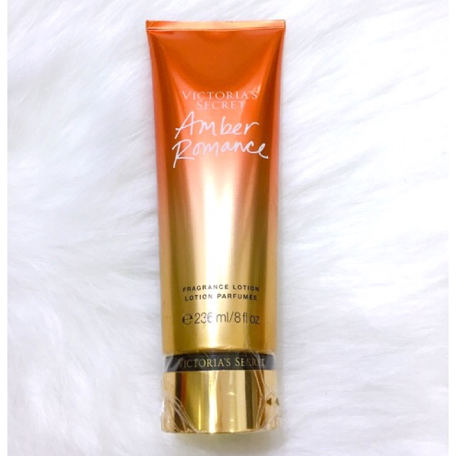 [ Bill Mỹ-Sẵn] SỮA DƯỠNG THỂ VICTORIA SECRET AMBER ROMANCE LOTION 236ML