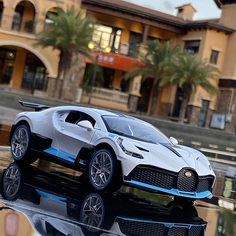 Mô hình xe ô tô Bugatti DIVO Tỉ lệ 1:24
