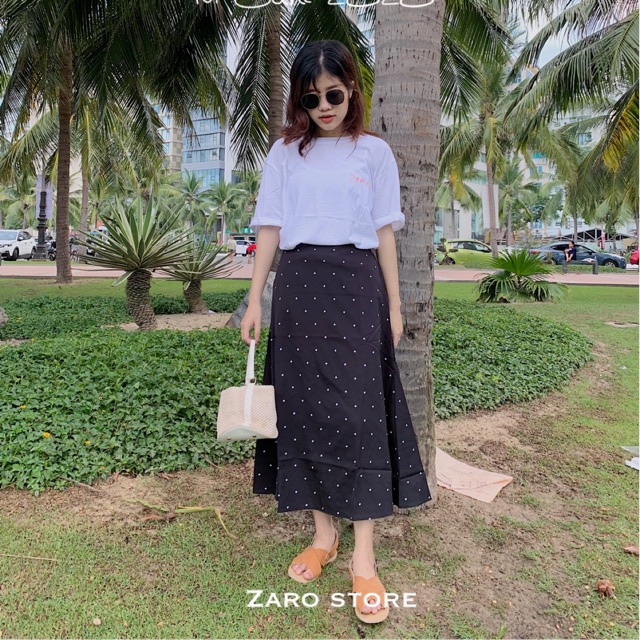 Chân váy dài chấm bi