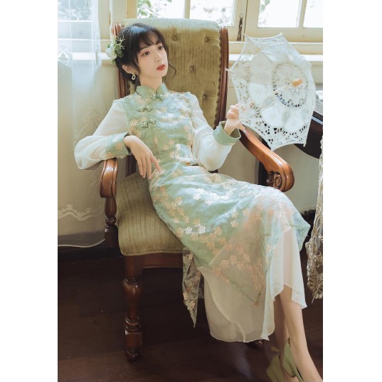 Sườn xám cách điệu xanh mint pastel