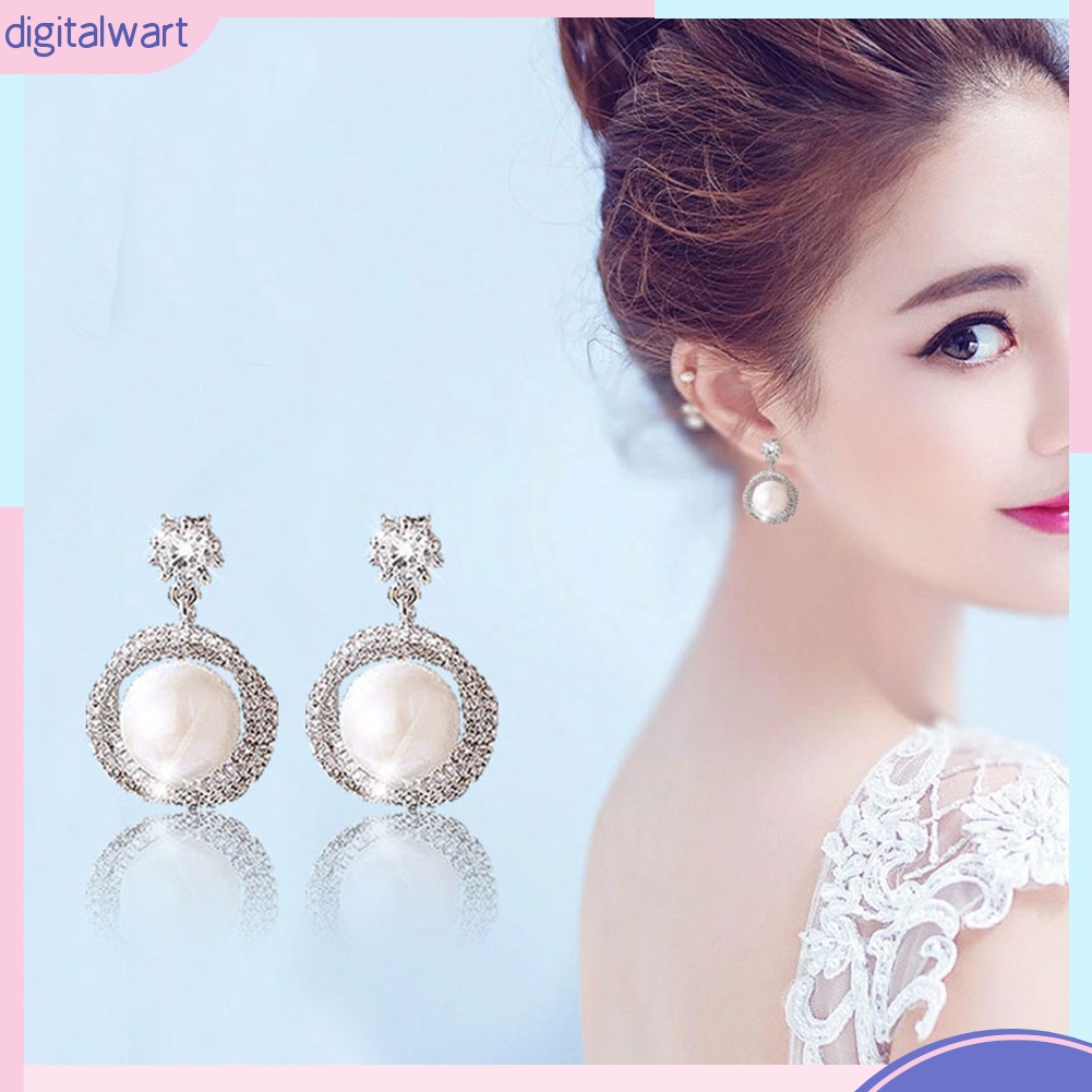 Đôi Bông Tai Dáng Dài Đính Ngọc Trai Nhân Tạo Thời Trang Cho Nữ