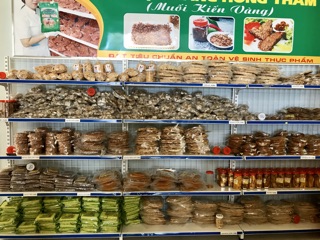 Bánh tráng dừa non Phú Yên