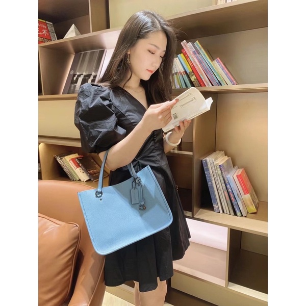 ✨ TÚI COACH DA TYLER CARRYAL 28 C3460