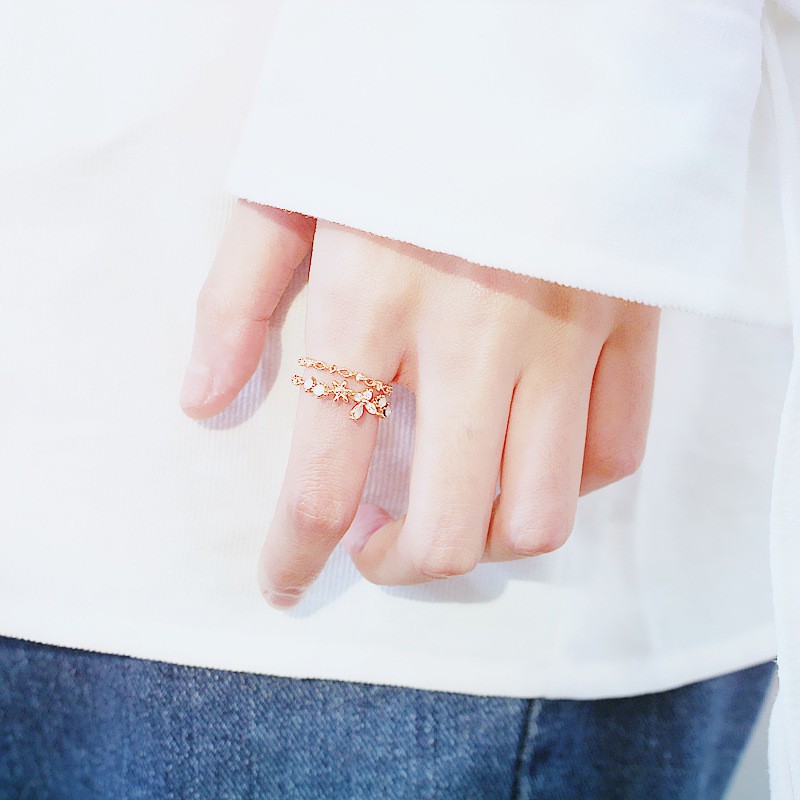 Nhẫn Mạ Bạc B685 Họa Tiết Hoa Và Bướm Đính Đá Phong Cách Hàn Quốc