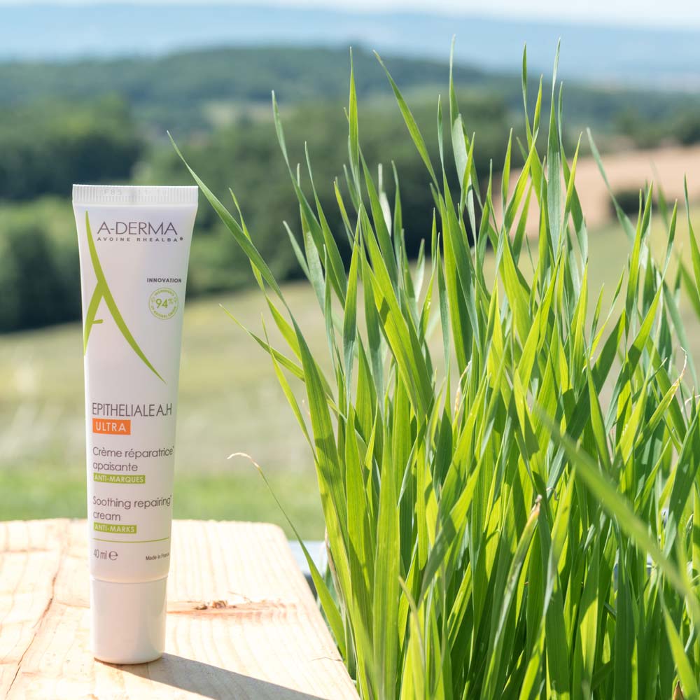 Kem phục hồi và tái tạo làn da, kem liền sẹo sau khi bắn lazer A-DERMA Epitheliale AH Duo Ultra Repairing Cream 40ml