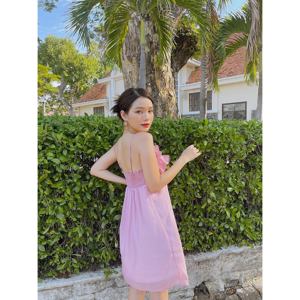 YU CHERRY | Đầm hai dây bèo hoa viền ngực Peplum Cami Dress YD140