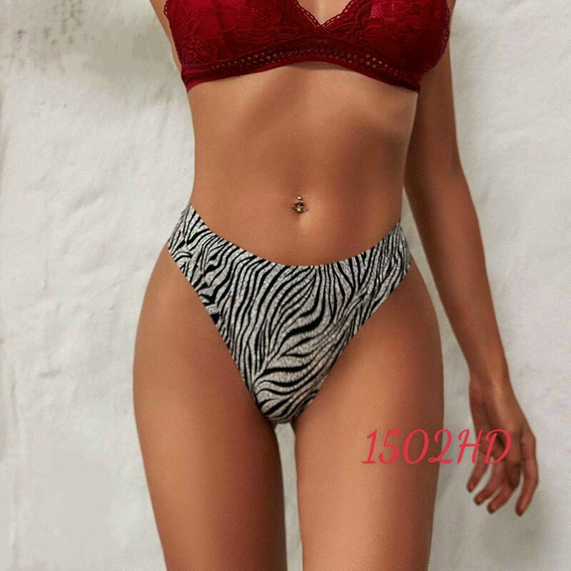 Quần lót nữ ôm mông A1502 sexy gợi cảm họa tiết vằn freesize - Mbra94 | BigBuy360 - bigbuy360.vn