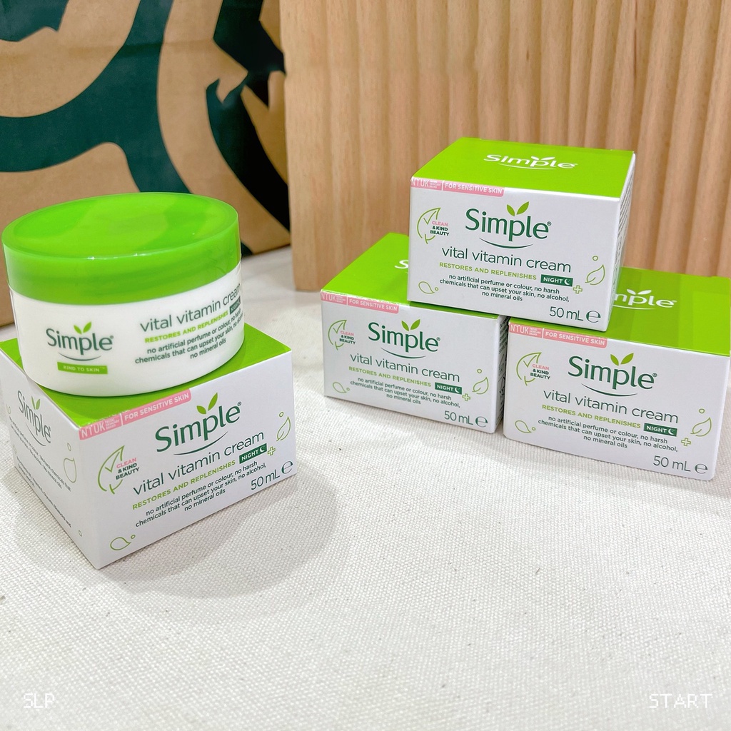 Kem dưỡng ẩm Cho Da Ban Đêm Simple Kind To Skin Vital Vitamin Night 50ml
