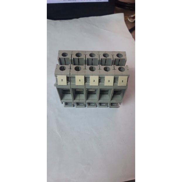 CẦU ĐẤU DÂY 35mm2 UK35 PHOENIX CONTACT