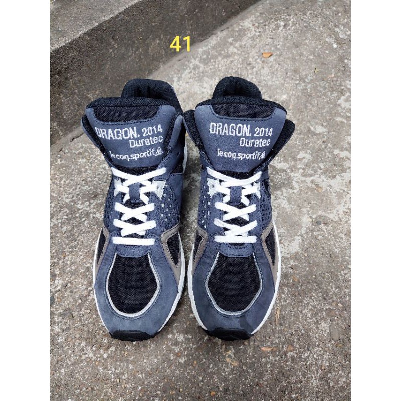 Sale siêu rẻ giày con gà chính hãng 2hand