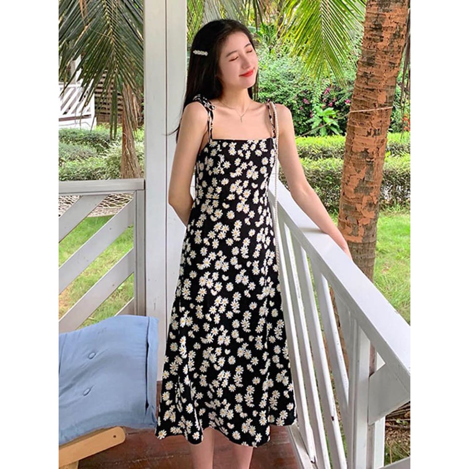 [Mã SKAMA06 giảm 8% tối đa 50K đơn 250K] váy hoa cúc 2 dây bạn thân