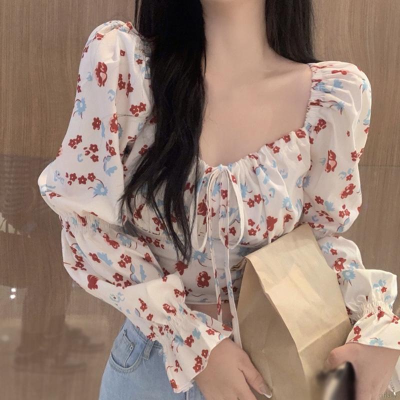 Áo croptop tay phồng cổ vuông form ôm in họa tiết hoa phong cách Hàn quốc