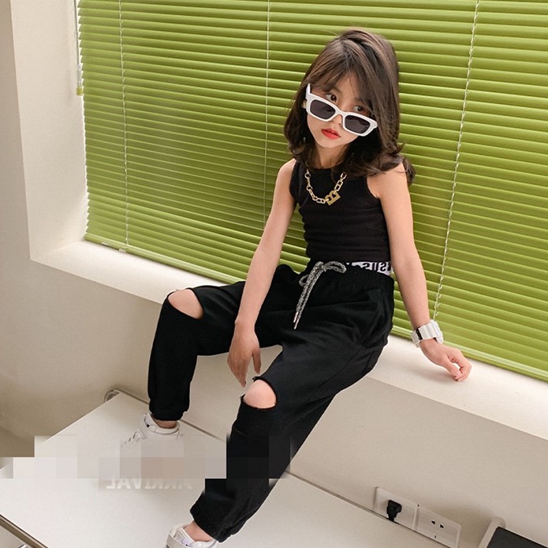 Bộ Đồ 2 Món Gồm Áo Không Tay In Chữ Phối Quần Dài Lưng Thun Phong Cách Hàn Quốc Đáng Yêu Cho Bé Gái