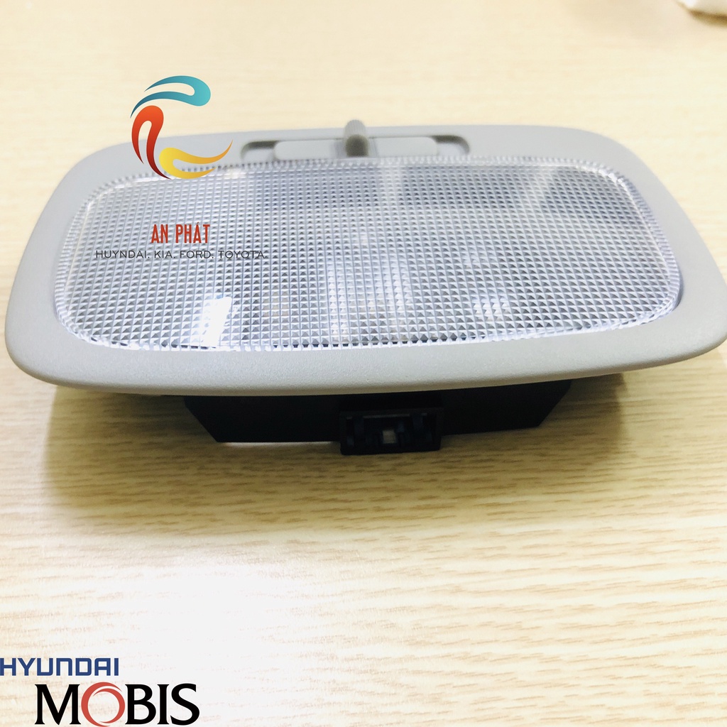 Công tắc đèn trần sau Kia Carens 2007-2012 928704D500QW chính hãng MOBIS HÀN QUỐC