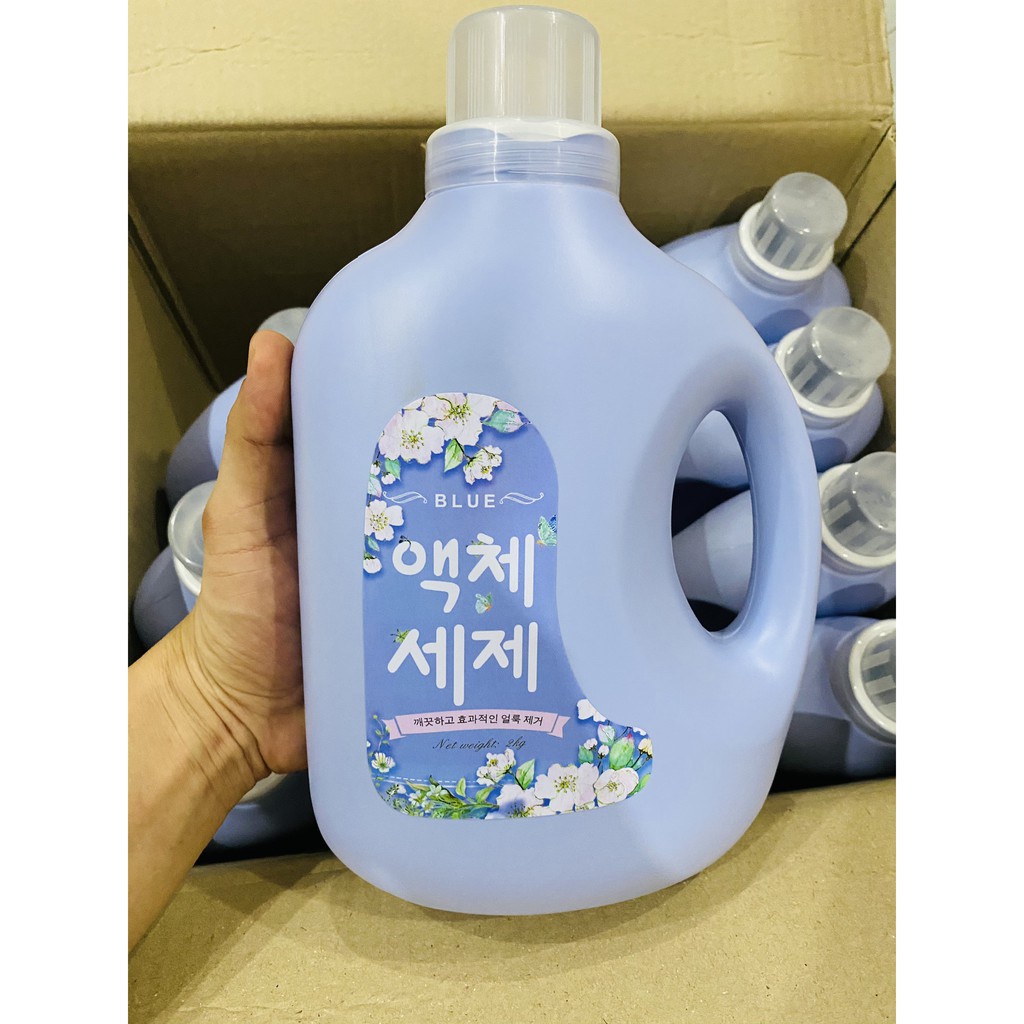 Nước giặt Blue Hàn Quốc can 2L hương hoa, hương thảo mộc thơm mát