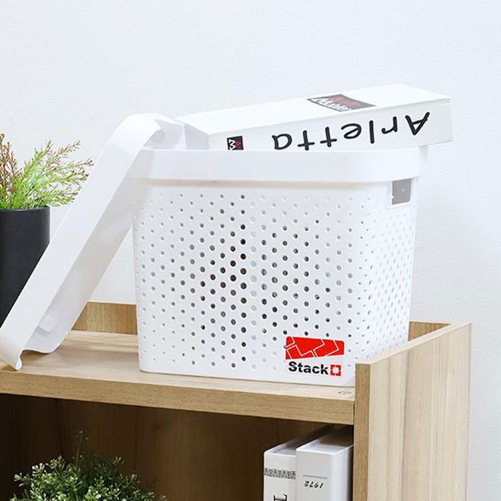 HomeBase STACKO Rổ nhựa đan tre có nắp size M Thái Lan R25xS22xC31.6cm màu trắng