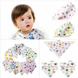 Combo 10 yếm vải cho bé