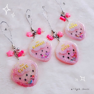 Móc khóa handmade Dâu Tây Lắc