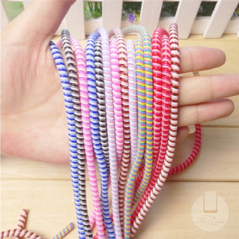 Dây xoắn quấn bảo vệ dây cáp sạc/ tai nghe 140cm / 55inches màu sắc ngẫu nhiên