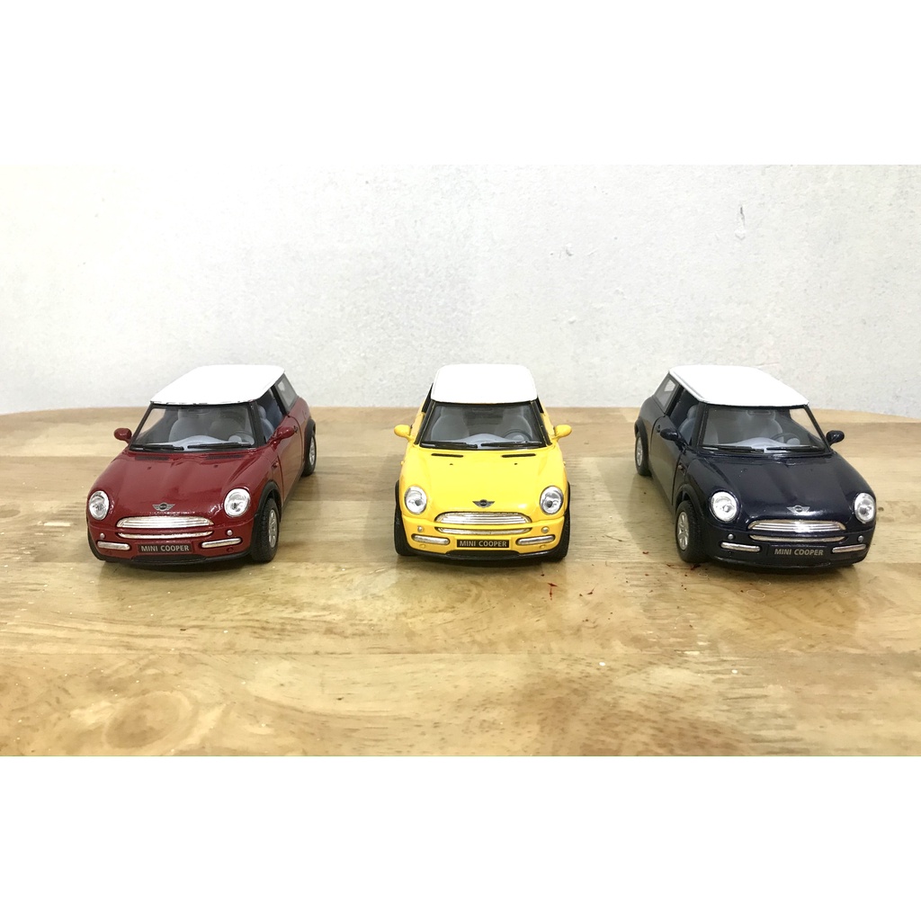 Mô hình xe Mini Cooper _ Tỷ lệ 1:28