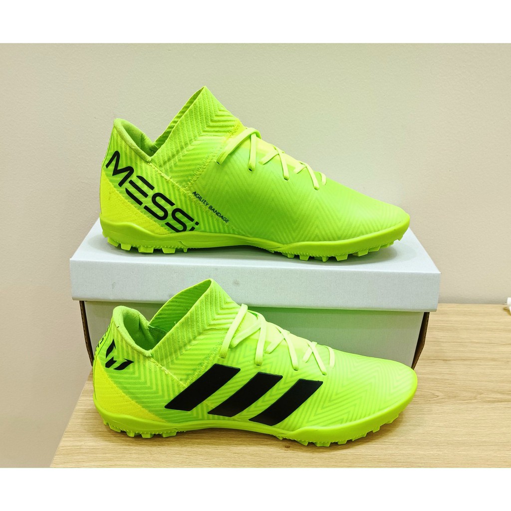 Giày Bóng Đá TQ Nemeziz 18.3 Chống nước tốt, độ bền rất cao mà không cần khâu đế