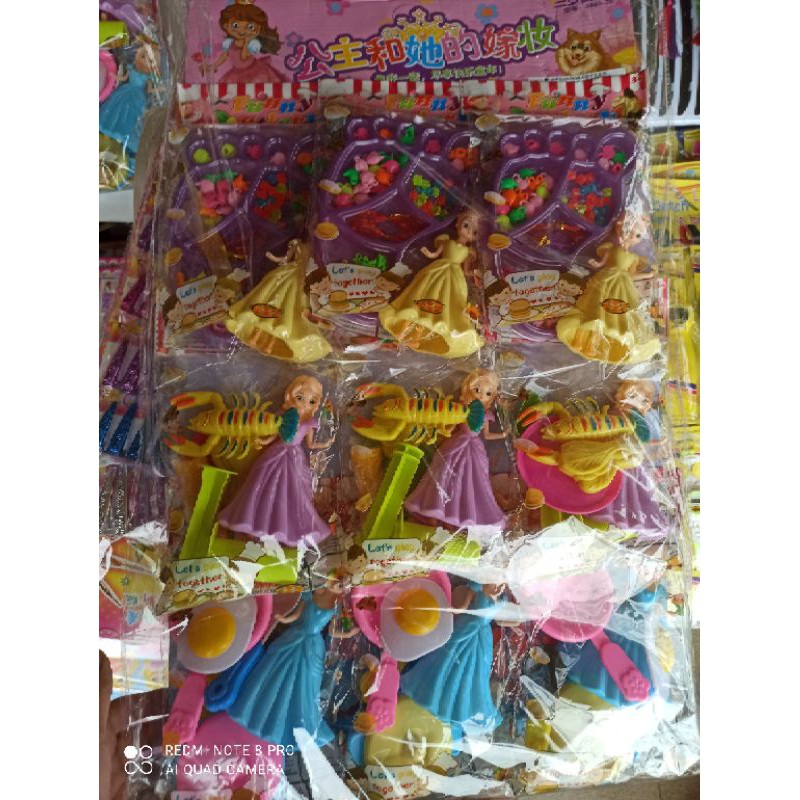 vỉ 9 cô công chúa xinh đẹp làm bếp