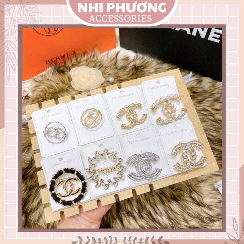 Tag cài áo vest, tag cài áo chanel ( mẫu năm 2021 )