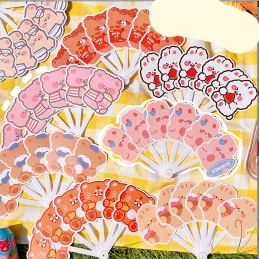 Quạt gấp pastel động vật hoa quả hình cắt Q12  nhựa cầm tay cute
