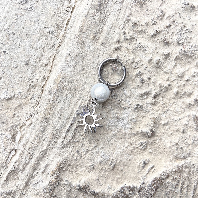 Khuyên tai mặt dây hình mặt trời đính ngọc trai giả thời trang cá tính