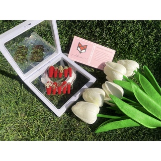 Móng úp giả đỏ nhám Tết
