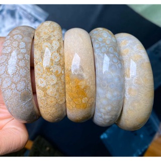 Vòng ngọc san hô 350k up (quý khách xem kỹ phần mô tả bên dưới nhé)