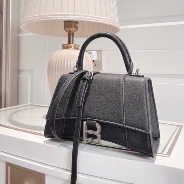 Túi xách BalenciagaHourglass Tote Bag Tag Bạc Súp Bơ