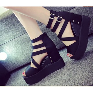 Sandal đế xuồng cá tính nữ 040SDC2