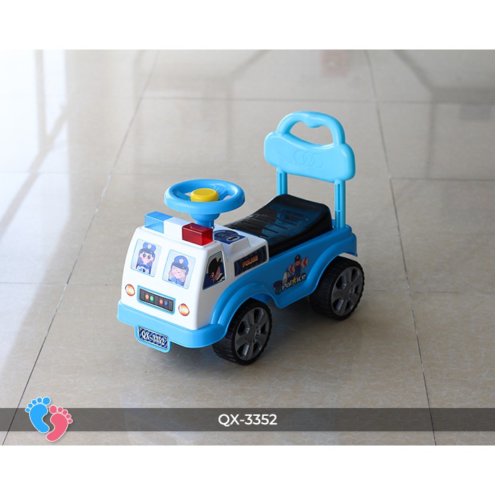 Xe chòi chân mô hình cảnh sát cho bé BABY PLAZA QX-3352