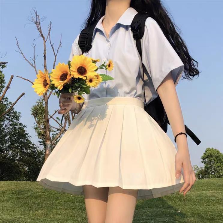 Mới - SET ÁO SƠ MI XANH THÊU HOA MIX CHÂN VÁY TENNIS TRẮNG ULZZANG