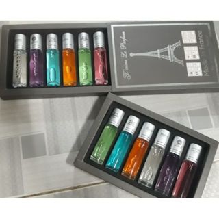 Set nước hoa 6 chai mini dạng tháp