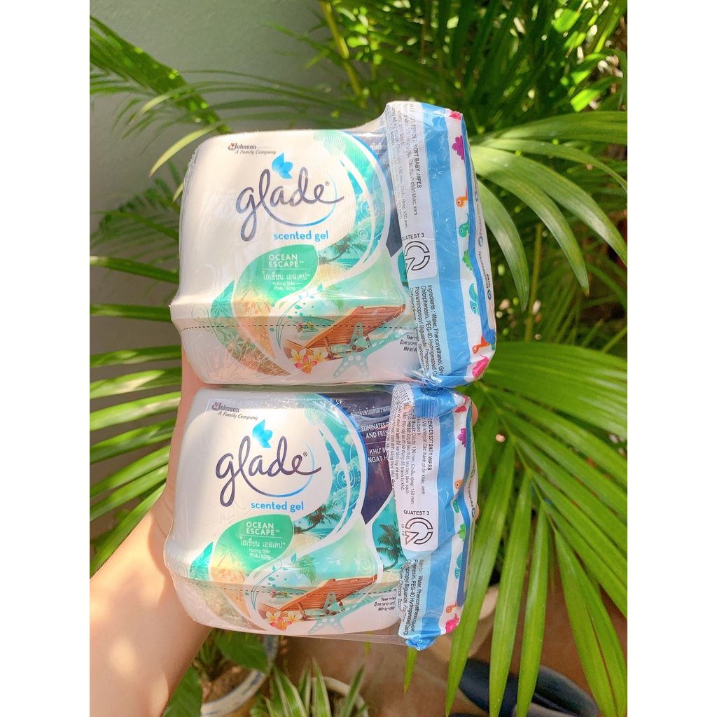 SÁP THƠM GLADE HƯƠNG BIỂN PHIÊU BỒNG 180G TẶNG NGAY 1 KHĂN ƯỚT TENDER SOFT 10 TỜ