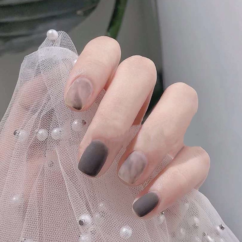 [Hàng mới về] Set 24 Móng Tay Giả Màu Đen Họa Tiết Rắn Thời Trang