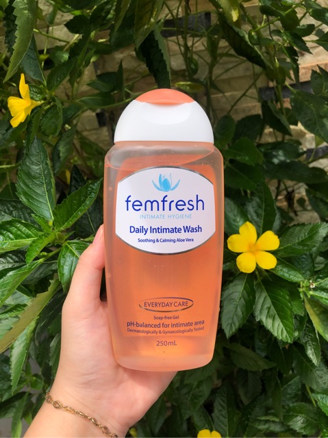 F E M F R E S H cho phụ nữ 250ml Úc