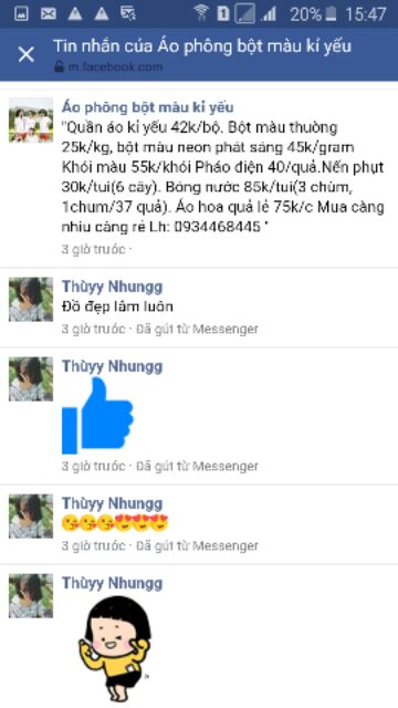 Áo phông trắng ném bột màu
