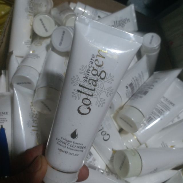 Sữa rửa mặt collagen