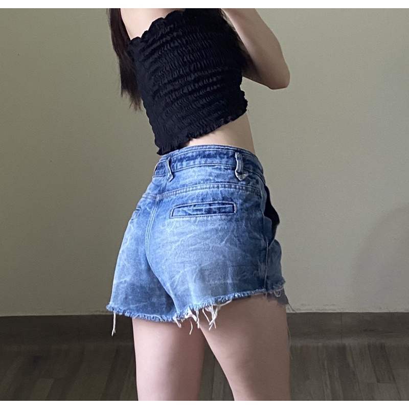 Thanh lý pass quần đùi jean rách gấu