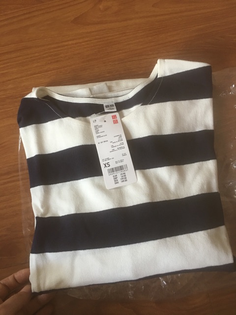 Váy kẻ suông Uniqlo size XS. Od web UK