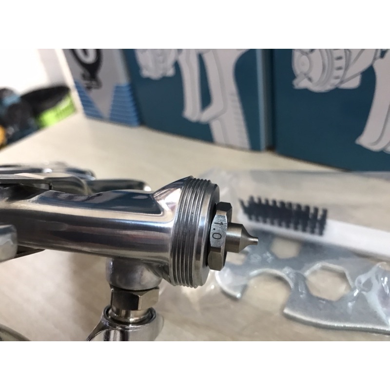 SÚNG PHUN SƠN BÓNG Ô TÔ K102 béc 1.0mm Đài Loan