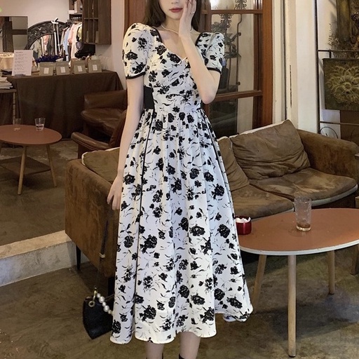 Đầm Chữ A Tay Ngắn Cổ Chữ V Họa Tiết Hoa Thời Trang Sành Điệu Cho Nữ