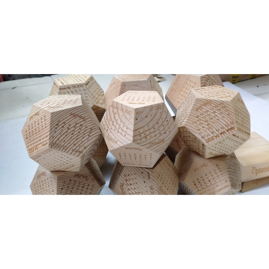 Lịch Gỗ Lục Giác Để Bàn Lịch 12 Mặt ~ Khắc Logo Tên Làm Quà Tặng Đối Tác, Khách Hàng, Bạn Bè, Chúc Tết Ý Nghĩa